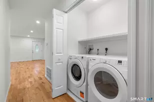 131 Columbia St, Bridgeport, CT 06604 - Photo 33