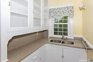 9 Floral Ave, Thompson, CT 06255 - Photo 11