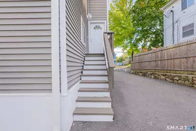 9-Unit2 Hoyt Street, Danbury, CT 06810 - Photo 15