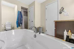 75 Staffordshire Commons Dr, Wallingford, CT 06492 - Photo 23