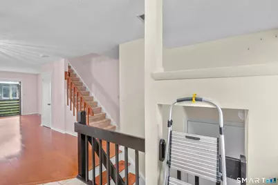 40 Crest Street #10, West Haven, CT 06516 - Photo 11