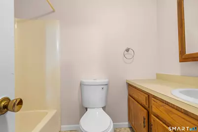 40 Crest Street #10, West Haven, CT 06516 - Photo 23