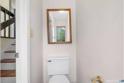 40 Crest Street #10, West Haven, CT 06516 - Photo 13