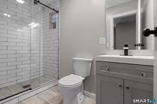 140 Grand St, Waterbury, CT 06702 - Photo 11