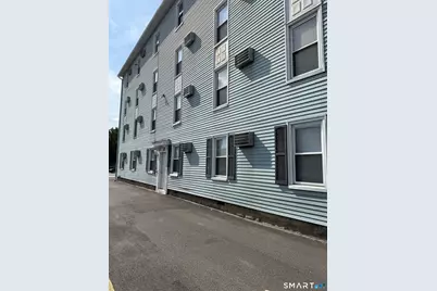 13 Park Place #A2, Naugatuck, CT 06770 - Photo 1