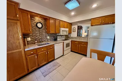 35 Nutmeg Road #B5, Middlebury, CT 06762 - Photo 5