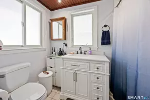 33 Beach Rd W, Old Saybrook, CT 06475 - Photo 15
