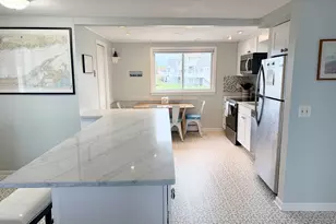 33 Beach Rd W, Old Saybrook, CT 06475 - Photo 7