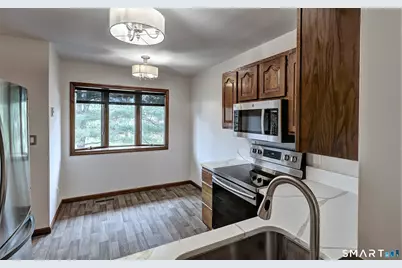 7 De Marchis Drive #7, Shelton, CT 06484 - Photo 5
