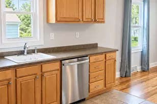 73 Greenfield Ave, Stratford, CT 06614 - Photo 5