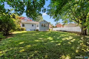 12 Palmer Woods Cir, Branford, CT 06405 - Photo 27