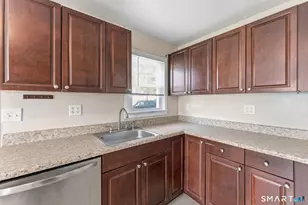 92 Seaman Cir, Manchester, CT 06040 - Photo 11