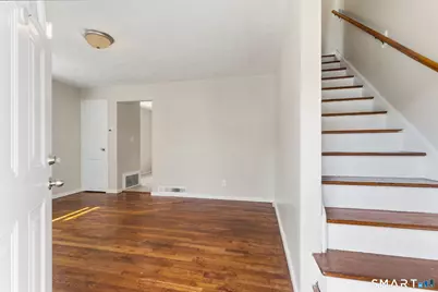 92 Seaman Circle, Manchester, CT 06040 - Photo 5