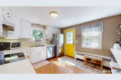 3 Middle Drive, Windsor Locks, CT 06096 - Photo 5
