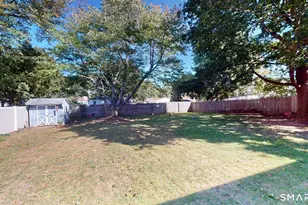 3 Middle Dr, Windsor Locks, CT 06096 - Photo 31