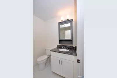 707 Old Village Circle, Windsor, CT 06095 - Photo 21