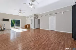 403-405 Skokorat Rd, Beacon Falls, CT 06403 - Photo 17