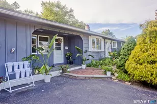 7 Marshall Dr, Enfield, CT 06082 - Photo 3