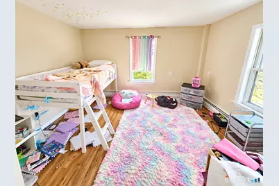 435 Myrtle Street, New Britain, CT 06053 - Photo 5