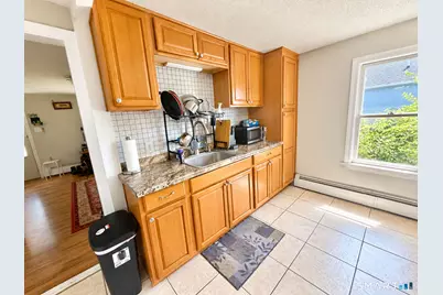 435 Myrtle Street, New Britain, CT 06053 - Photo 3