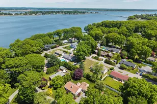 86 Fenwood Dr, Old Saybrook, CT 06475 - Photo 9