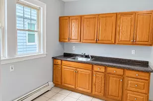 98 Anthony St, New Haven, CT 06515 - Photo 3
