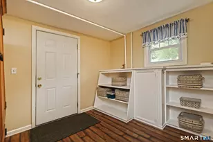 30 Lakeview Dr, Milford, CT 06460 - Photo 27