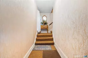 38 Magnolia St, Hartford, CT 06112 - Photo 3