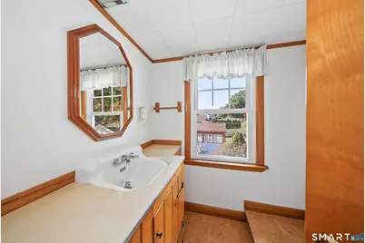 249 Montoe Road, Waterbury, CT 06704 - Photo 29