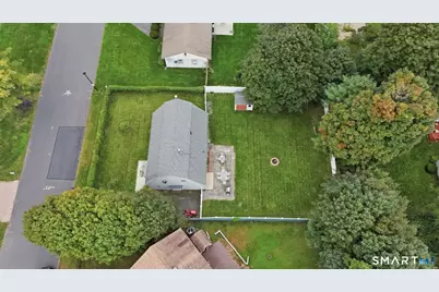 13 Corn Tassle Road, Naugatuck, CT 06770 - Photo 5