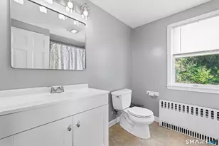 31 Starkweather St, Manchester, CT 06042 - Photo 23
