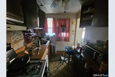 81 Louisiana Avenue #81, Bridgeport, CT 06610 - Photo 7