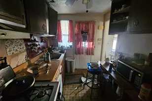 81 Louisiana Ave, Bridgeport, CT 06610 - Photo 7