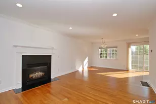 616 Hope St, Stamford, CT 06907 - Photo 3