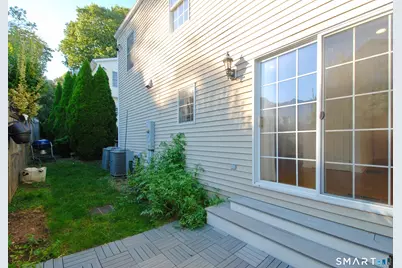 616 Hope Street #B, Stamford, CT 06907 - Photo 25