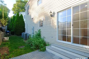 616 Hope St, Stamford, CT 06907 - Photo 25