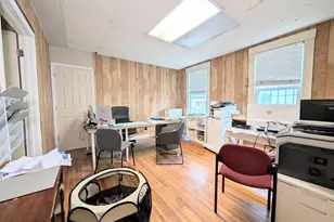 1757 E Main St, Bridgeport, CT 06610 - Photo 9