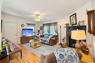 301 Buddington Rd, Groton, CT 06340 - Photo 15