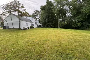 12 Belaire Dr, Westport, CT 06880 - Photo 3