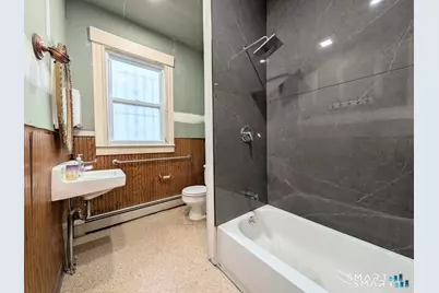 1757 East Main Street, Bridgeport, CT 06610 - Photo 13