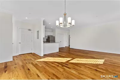 73 W Main Street #2, Clinton, CT 06413 - Photo 3