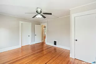 377 Park Rd, West Hartford, CT 06119 - Photo 23