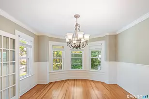 377 Park Rd, West Hartford, CT 06119 - Photo 11