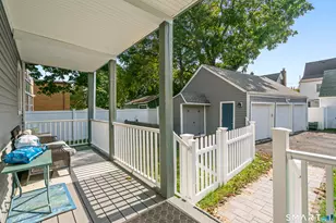 377 Park Rd, West Hartford, CT 06119 - Photo 35
