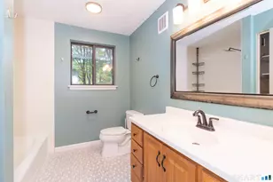 50 Quidnet Ct, Guilford, CT 06437 - Photo 17