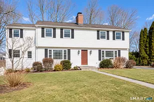 4 Anchor St, Danbury, CT 06811 - Photo 1