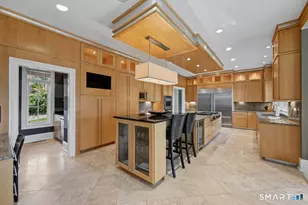 39 Hazen Dr, Avon, CT 06001 - Photo 9
