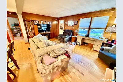 115 Dracut Avenue, Waterbury, CT 06704 - Photo 7