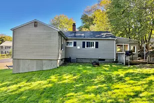 115 Dracut Ave, Waterbury, CT 06704 - Photo 3