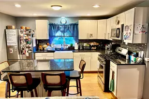 115 Dracut Ave, Waterbury, CT 06704 - Photo 5